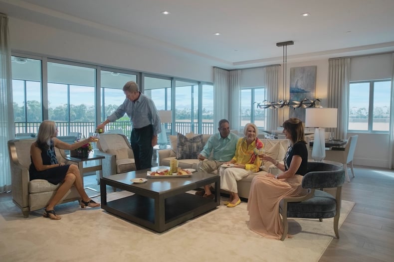 Family_FriendsWillLoveYourNewHome Large