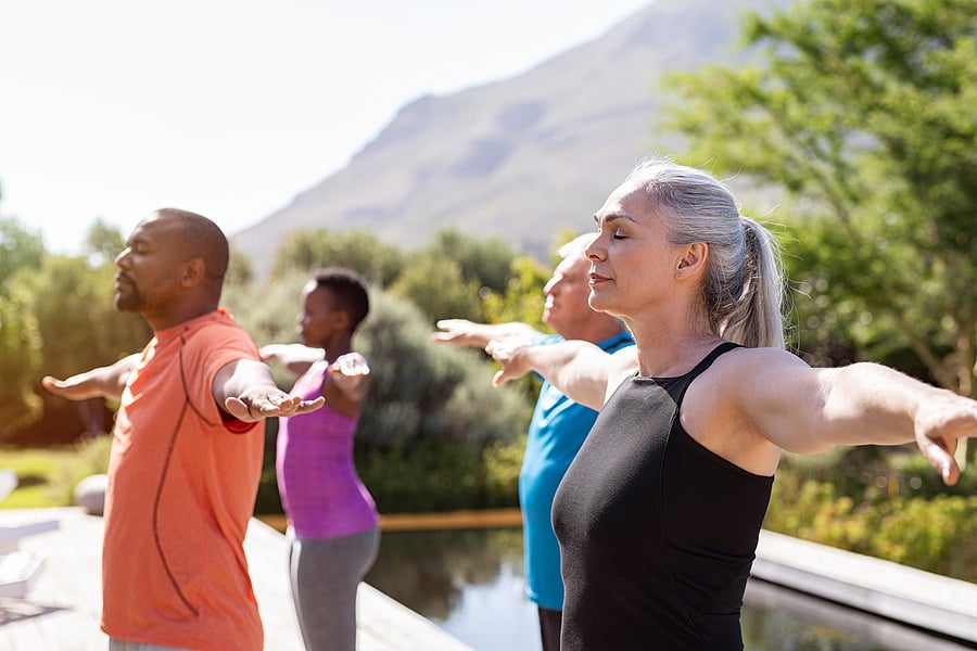 bigstock-Group-of-senior-people-with-cl-305308897