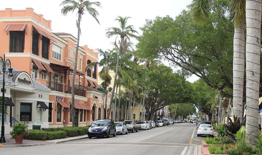 naples 5th street south