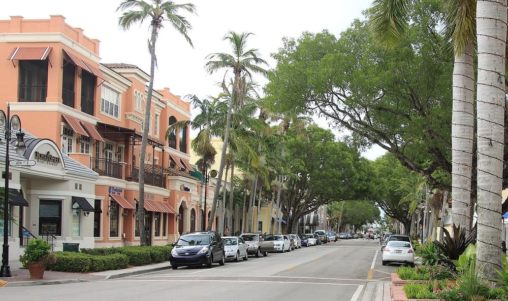 naples 5th street south