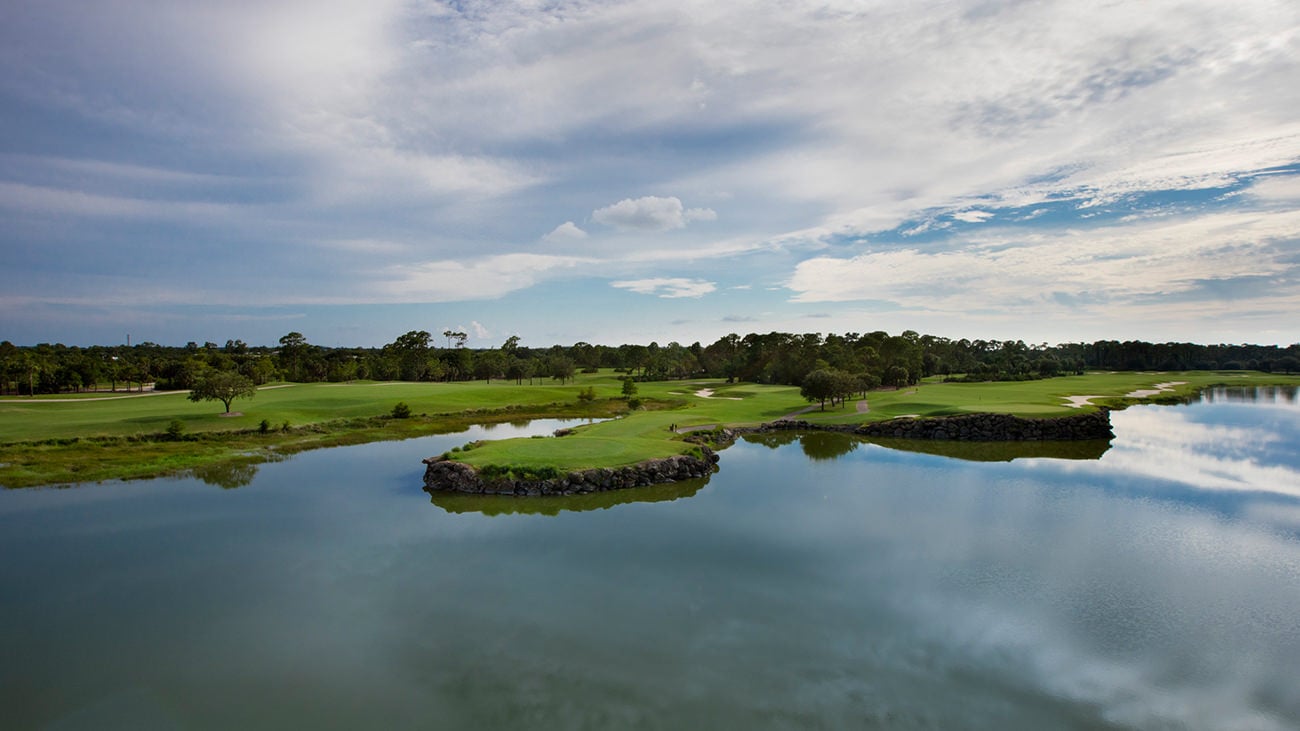 Moorings Park Golf Course Retirement Community