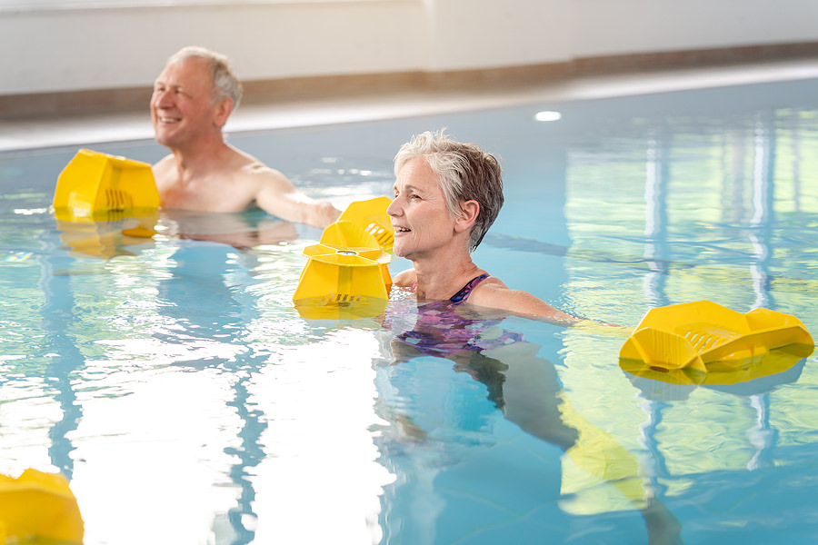 benefits of swimming for seniors